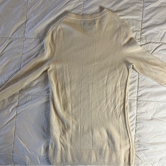 Banana Republic | Merino Wool & Cashmere Blend Sweater | Cream | Size X Smalll - Picture 4 of 10